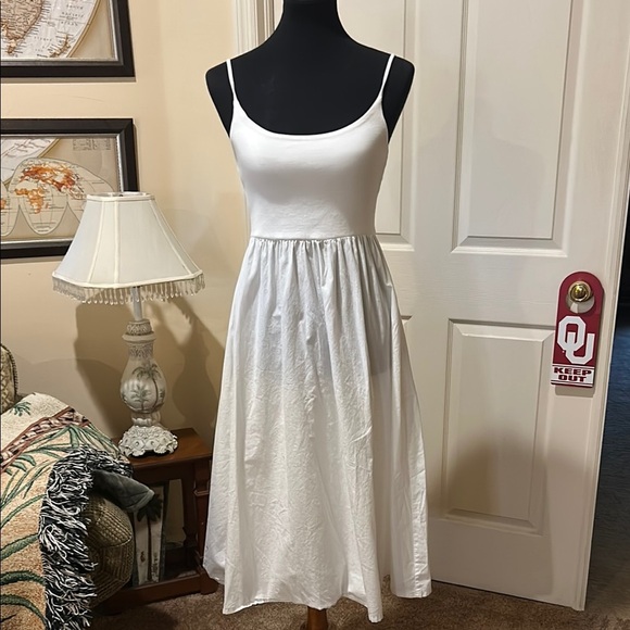 Forever 21 White Midi Dress with Spaghetti Straps. Size Medium. - Picture 1 of 8